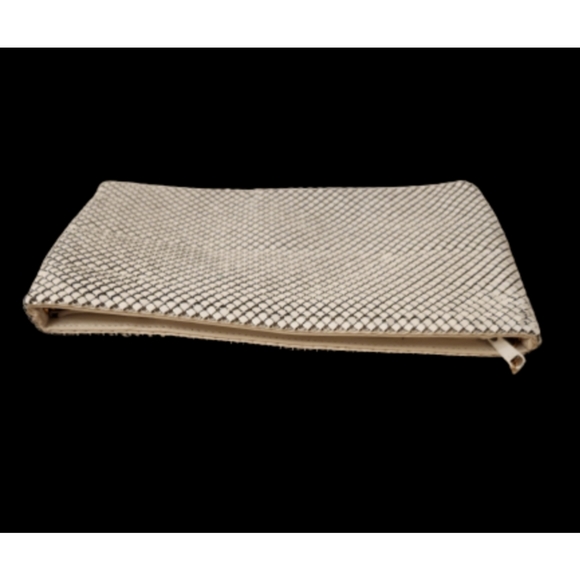 NWOT Vintage Whiting & Davis Off White Mesh Bag. - Picture 7 of 7